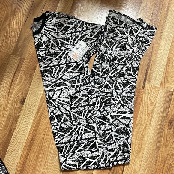 Women's Size XS But could fit Medium LuLaRoe Maria long maxi dress NEW WITH TAGS - Picture 2 of 3